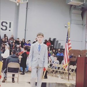 Meet your Posher, Carter